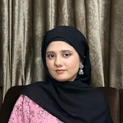 khadija_minhass