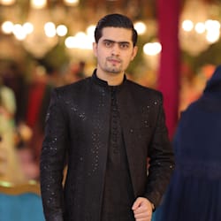 muneeb154
