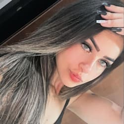 carlie_hall1