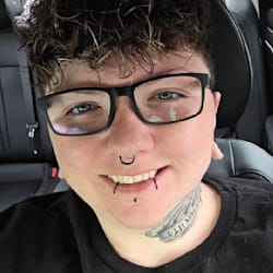 itshazeyy