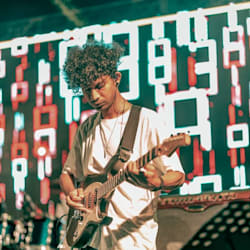 anju_shreds