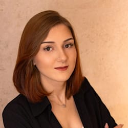 alexee_bav
