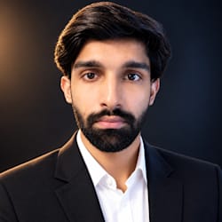 qamar_nisar