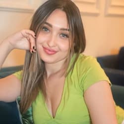 nathan_chloe4
