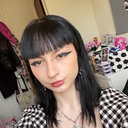 mika_seraj