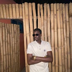 alex_marfo