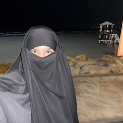 atika_shinwari