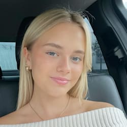 kelli_batz
