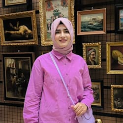 nadia_018