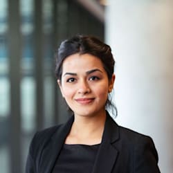 noorfatima_vs