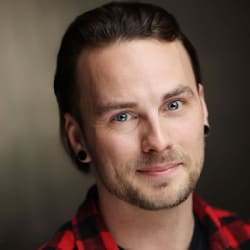 adamhoptonvo