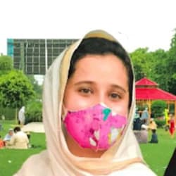 wajeeha_100