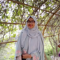 nuzhat_m_23