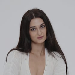 tova_leveli