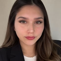 antonia_saza