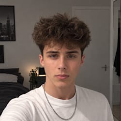 hugo_vignais