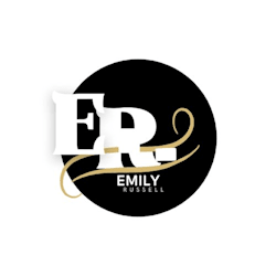 emily_russell02