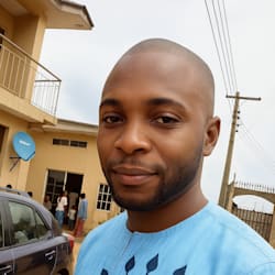 adekola_adeleke