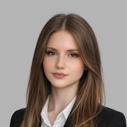 adriana_farima