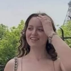 anna_cameron5