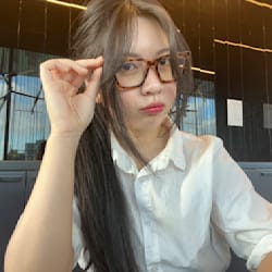 ivy_vu_la