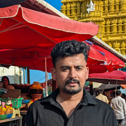 vigneshr907