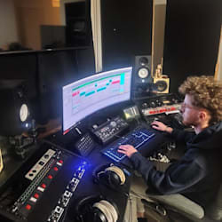 foxstudio2
