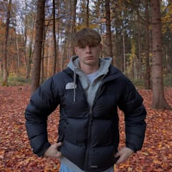 ethan_carte_r