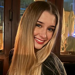 zara_clark