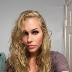 hayley_maley