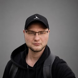 tom_sivak