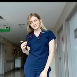 lisette_lika