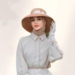 zoya_hussain2