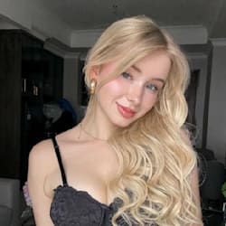 leona_leblanc