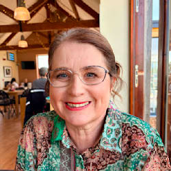 lorrainepetty