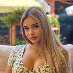 justine_smith2