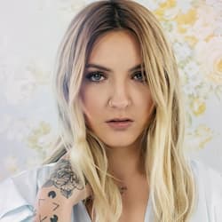 juliamichael0