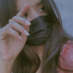 visha_khanyt