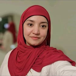 komal_shaheen92