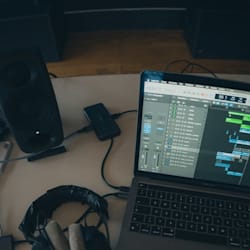 milaanayamusic