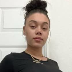 tina_bella0
