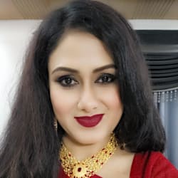 trinia_damie