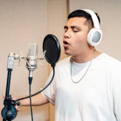 dan_vocalist