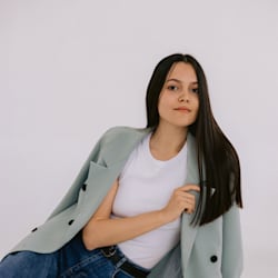 aleksandravyb