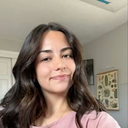 leah_parish