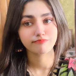 momina_873