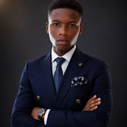yinka_salesclos