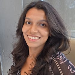 aayushi_dhuri