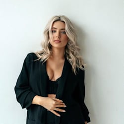 jade_robertson1