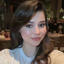 ushna_khan10